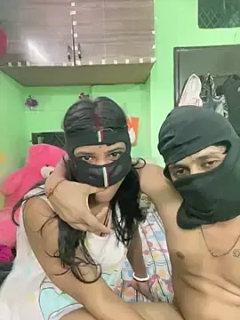 Stripchat Free Porn Cam of hot-couple-0