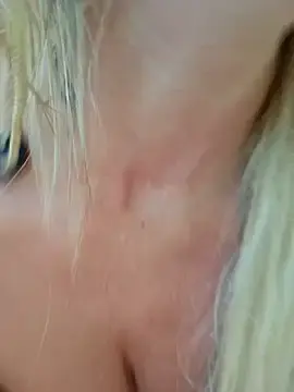 Stripchat Live Sex of Sexy_Sparkling_