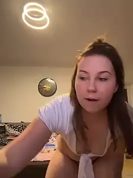 Stripchat Free Porn Cam of NinaBlack22
