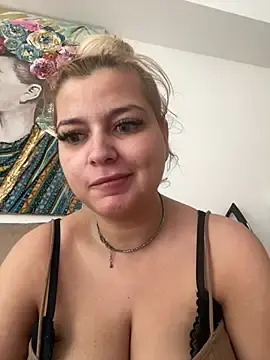 Stripchat Sex Cam of AllysonK