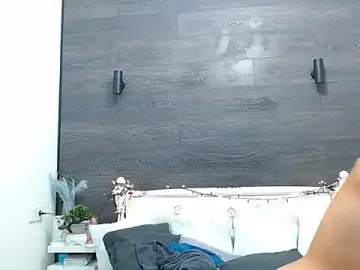 Stripchat Watch Live Sex Cams of GanseloMix