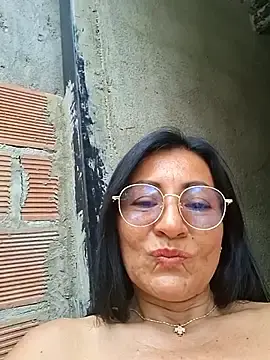 Stripchat Adult Webcam of maturexxxnaughty