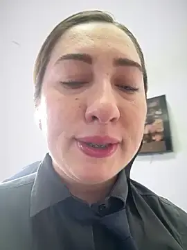 Stripchat Free Live Porn of suzy-111