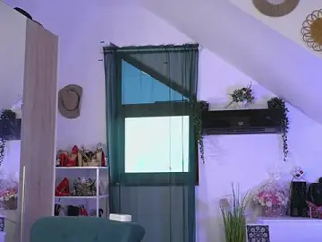 Stripchat Watch Live Sex Cams of Amaliamour