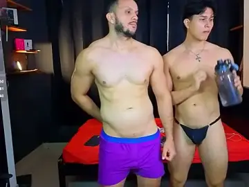 Stripchat Live Porn of TeddyBear_07