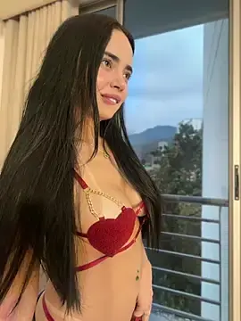Stripchat Free Porn Cam of GeorginaJones