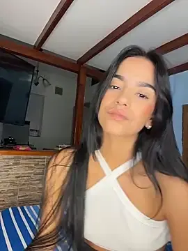 Stripchat Live Sex Cam of Melissa_Rendon