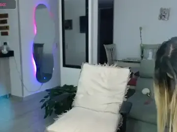 Stripchat Live Sex Cam of _Maraa