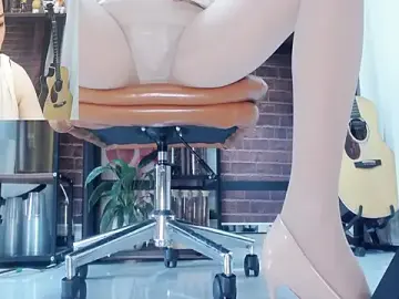 Stripchat Free Porn Cam of Latte-01