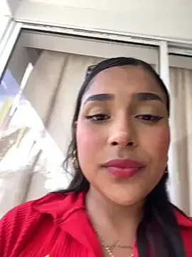 Stripchat Live Porn of Mariangel_11