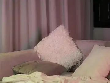 Stripchat Sex Cam of TenaTretina