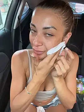 Stripchat Watch Live Sex Cams of Badcrystal