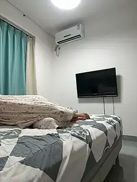 Stripchat Free Live Porn of Xiao_Mao_meow