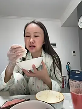 Stripchat Free Porn Cam of Xiao_Mao_meow