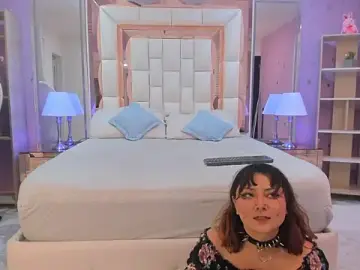 Stripchat Adult Webcams of Goldentemptation_