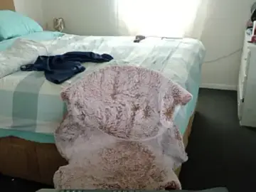 Stripchat Sex Cam of XLennaMX