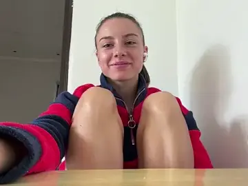 Stripchat Free Porn Cam of IraidaArvayo