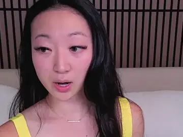 Stripchat Free Porn Cam of MySweetSofie