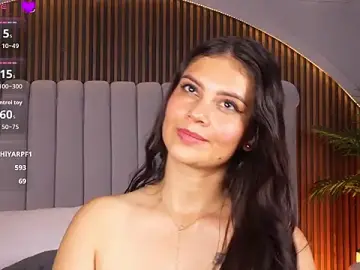 Stripchat Adult Webcam of NicolSantos