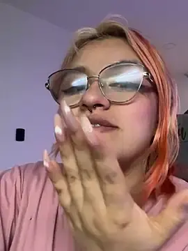 Stripchat Adult Webcam of Sophia_Weest99