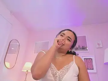 Stripchat Live Sex of Kitty_lulu_