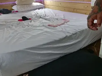 Stripchat Live Sex Cam of wild41