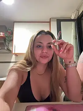 Stripchat Adult Webcams of Noeliagglow