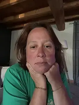Stripchat Live Sex Cam of zelda252
