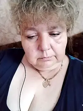 Stripchat Sex Cam of Julia1505