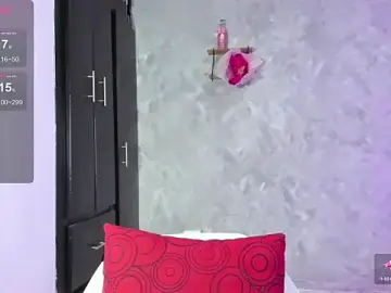 Stripchat Best live sex cam show of Bellagh1