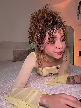 Stripchat Nude Webcam of Lianh_Benett