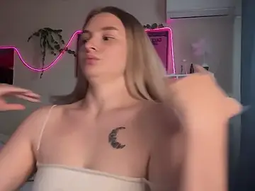 Stripchat Free Live Porn of VibeVi