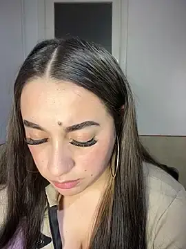 Stripchat Free Porn Cam of IvySanchez_Pinkk