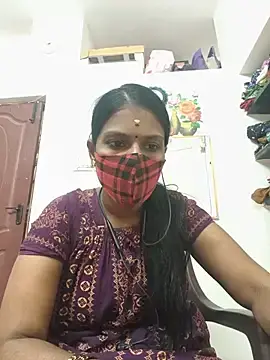 Stripchat Free Live Porn of Tamil_Yalini12