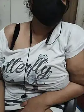 Stripchat Nude Webcam of zeepe19