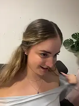 Stripchat Best Webcam of imlindapink