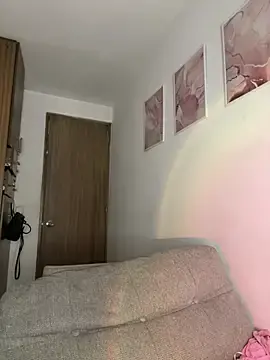 Stripchat Watch Live Sex Cams of DulceLenns