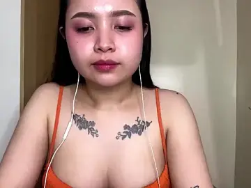 Stripchat Live Sex Cam of KrystaDonnellan