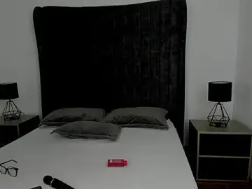 Stripchat Free Porn Cam of NataGarcia