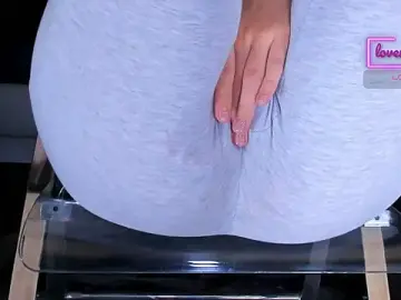 Stripchat Free Porn Cam of Cameltoe_squirt_inPants