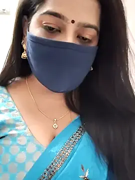 Stripchat Live Sex Cam of saritha29
