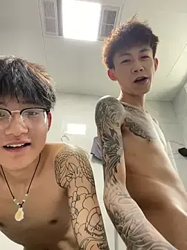 Stripchat Live Sex Cam of KK-cuteboy