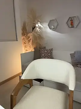 Stripchat Live Sex of ValentinaMilann