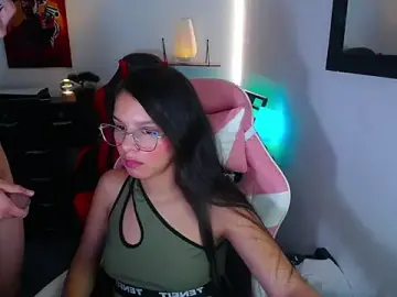 Stripchat Adult Webcam of jessi_and_boy