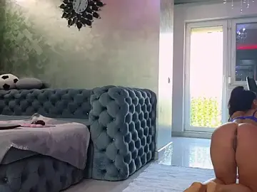 Stripchat Adult Webcam of Theowonder