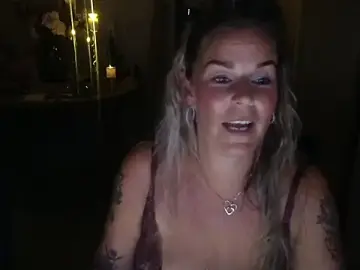 Stripchat Free Live Porn of xMystiqueMavenx