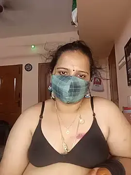 Stripchat Best Webcam of pirainilla