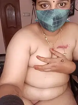 Stripchat Adult Video Chat of pirainilla