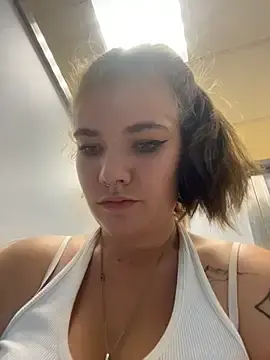 Stripchat Adult Webcam of Holy_Tereza