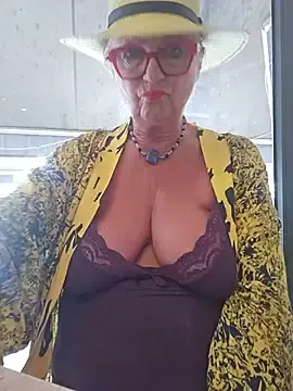 Stripchat Free Live Porn of Hot-Muci